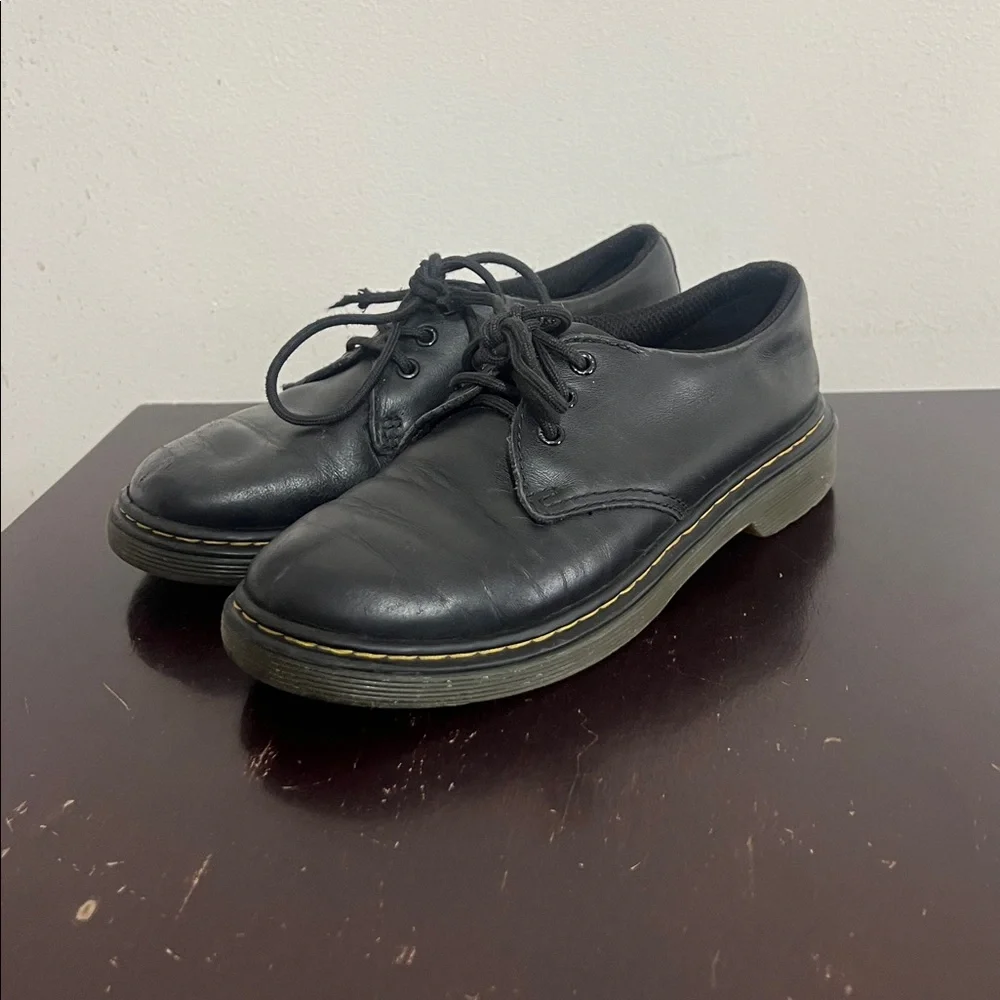 Dr Martens 1461 The Junior Softy T Leather Shoes in Black, size 2